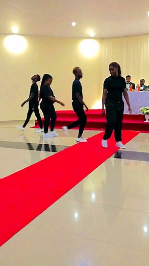 1.4K views · 1.1K reactions | @chanda_na_kay (Dance with you)elite dancers Wedding session, book Tommy.zm's choreography On 0961607740 or 0770007740 | Tommy.zm | Facebook