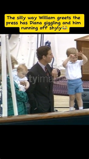 The silly way William greets the press has Diana giggling and him running off shyly😂