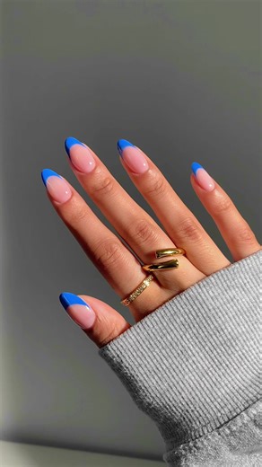 it’s been a while since i’ve done this method but it was so quick n easy!! ✨💙🦋 using @Modelones Official • primer & dehydrator (code ‘glossypd10’) • medium almond soft gel tips • builder gel nude base b0015 • blue gel polish up to 60% off modelones for prime day extra 10% off w code ‘glossypd10’ on select items, linked on my sf under the pic of this look💫* *ad _____ #gelnails #gelxnails #brokennail #modelones #primedaynails #frenchnails #summernails #diynails #nailart #nailtrends #nailinspo #