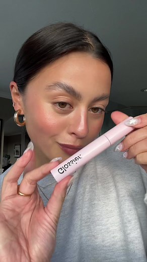 cutie brown lash slick!!!! the perfect lightweight mascara @Glossier 🤎