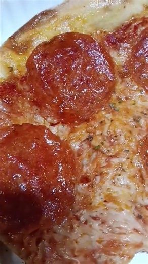 TINOS PIZZA AN ONEONTA STAPLE HOME OF THE FAMOUS COLD CHEESE SLICE MAIN ST EXCELLENT!!