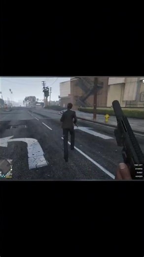 Michael Hides From Zombies | GTA V Los Santos 🤯 #shorts