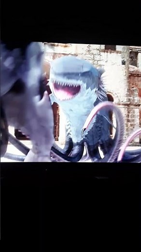 sharktopus vs whalewolf 4 fight