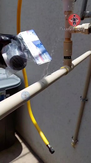 535K views · 7.8K reactions | Este accesorio te sacará de varios apuros, repara fácil con un acople de compresión  #PLOMERIA #Tiktok #federalplumbing #herramientas #hacks #hazlotumismo | Iván de Federal Plumbing | Facebook