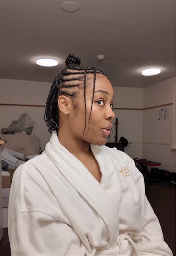 3 Stylish Ways to Rock Short Natural Hair