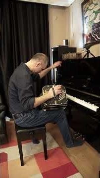 El último café - Bandoneon and Piano together by Burak Şendağ