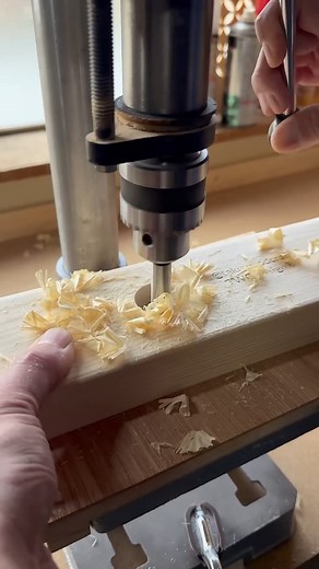 Easy Round Tenon Cutting on Square Lumber Using a Router Table #woodworking #woodwork #tips #diy | DIY Woodworking