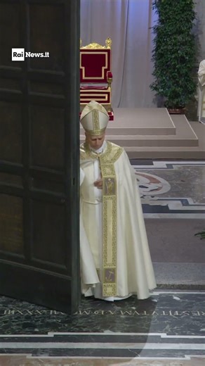 Giubileo, Papa Leone XIV chiude la porta santa nella Basilica di San Pietro