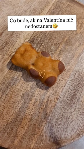 Mary Cakes🦋Torty a zákusky na objednávku🦋Malacky🦋Bratislava on Instagram: "Pošlite svojmu medvedíkovi🤣 #malacky #bratislava #cukrarka #slovakia #cake"