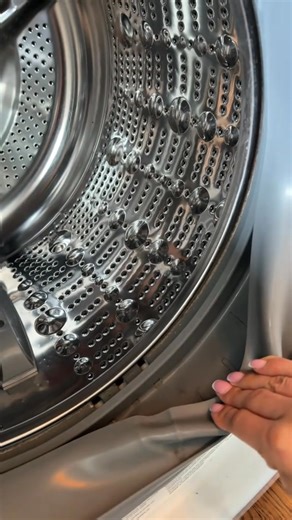 Say goodbye to mold and odors in your washing machine! This advanced formula gel deep cleans the tub, removing tough grime and leaving it fresh. Ideal for appliance maintenance enthusiasts who want a cleaner wash cycle every time. No harsh chemicals or abrasive particles - safe for all machines. Clean with confidence today! | Rightkito