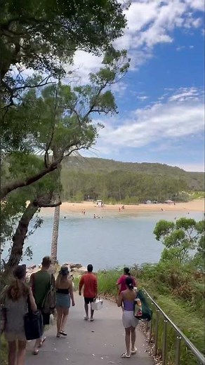 BEAUTIFUL WATTAMOLLA BEACH #reels #beach