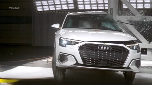 This Audi A3 faces a hard crash… watch the moment