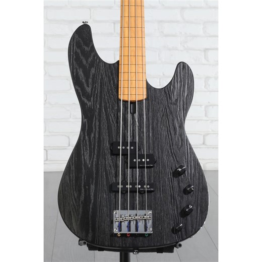 Sire Marcus Miller P6 4-string FL Fretless Bass Guitar - Black