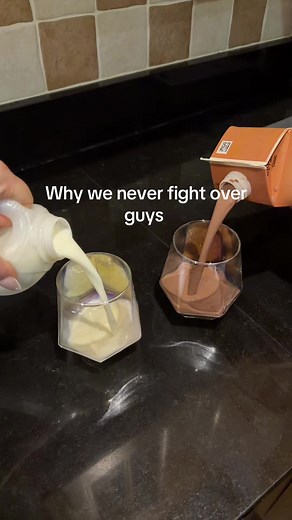 Why We Never Fight Over Guys: Bestie Bonding