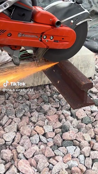 Innovative Track Construction Techniques for Railways