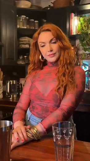 115 reactions · 17 comments | Tour kicks off this Thursday in Chicago 11.13 - Chicago, IL 11.14 - Davenport, IA 11.20 - Decatur, GA 11.21 - Carrboro, NC 11.22 - Chattanooga, TN SEE YOU ALL SOON | Caylee Hammack | Facebook