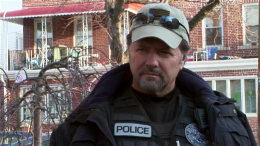 Manhunters: Fugitive Task Force S03:E21 - Hot and Cold