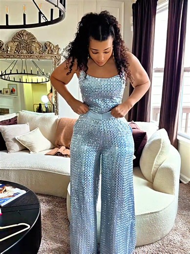 Mmmm yes! For reference I got the pants in a large, top in. medium. My weight js 185...measurements 32-27-47 You can find the tickets to the Women's Wellness event in #Atlanta Im hosting https://loveefashion.com/tickets/ #akira #tiktokshop