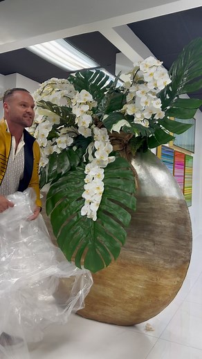 108K views · 8.5K reactions | Up to 30% off our Mother’s Day sale. Shop our store during the biggest sale of the year and seize the MOMent to bring beauty home with #cfadesigngroup Open everyday from 11 am to 7 pm 2533 nw 79th Ave Miami Fl 33122 | cfadesigngroup | Facebook