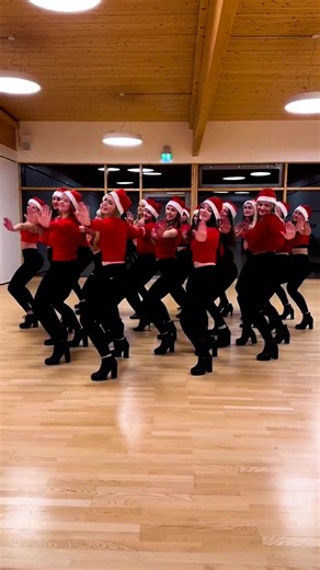 677K views · 5.4K reactions | On the days we wear red!❄️ ✨ #Christmas #dance #dancer #dancemoves #dancestudio #dancetrend #dancechallenge #duo #parano #heels #fun #happy #favorite #love #family #pov #challenge #hope #fblifestyle #trending #foryou | Dance Studios | Facebook