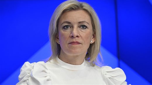 Reacţia Kremlinului, după ce Macron a spus că Putin e "un căpcăun şi un prădător". Zaharova: "Insulte vulgare care depăşesc limitele"
