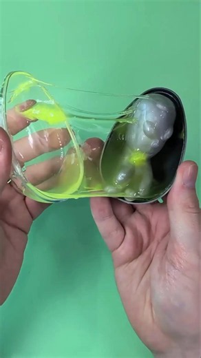 The Weirdest Toy From the 90s? 👽 #90s #90snostalgia #AlienEgg #opening