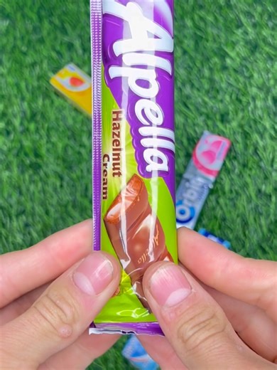 Alpella Unpaking ASMR #asmr #chocolate #satisfying #unpacking #asmrvideos