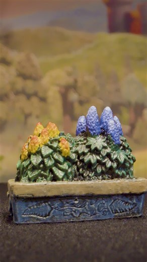 Here is a step-by-step tutorial for how to paint your Planter plant accessory from our campaign Cities Reforged: Tudor Village.#dwarvenforge #tabletopgaming #fantasy #gamingterrain #miniature #minaturepainting #painting #fyp | Dwarven Forge