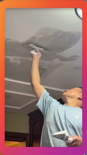 Plastering the house ceiling for a strong and durable finish