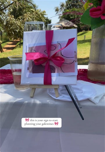 Get your girls and plan that galentines #eventdecor #picnicdecor #picnicsetup #valentinesday #galentinesparty #galentinesideas