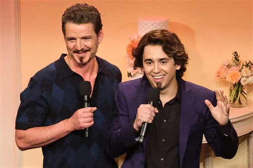 Pedro Pascal beat himself up over 'SNL50' missed cue: 'F---! I f---ed it up!' (exclusive)