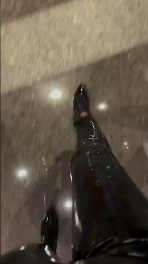 ASMR Sound of a VINYL LEGGINGS! Walking the Haul!