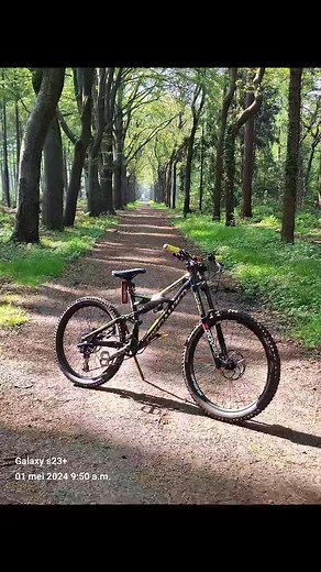 #specialized #specializedbikes #enduro #endurance #enduranceracing #spank #rockshoxsuspension #rockshoxboxxer #fox40 #fox | Qs Alves | Facebook