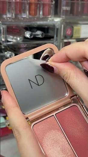 Neue Farbe: Nude Muse 😍HY-Blush @natashadenona Cloud cream cheek duo #blush
