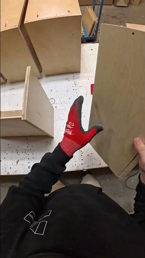 Building Custom Kitchen Cabinets Perfectly in Sync With the Beat 🎶