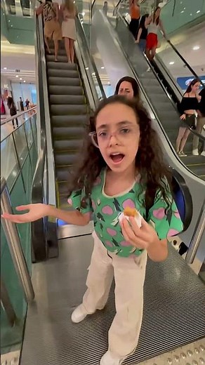 Can't Walk in Crocs! Can't Go Up! 👟🚫🙅🏻‍♀️❤️😂👧🏻💥🚀✅