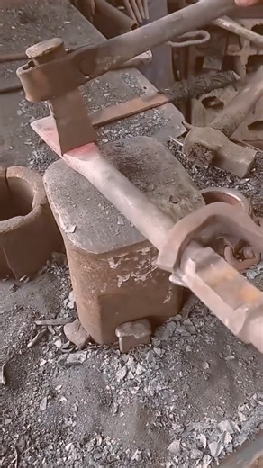 Cutting Red Hot Steel With Chisel 🎉 #handmade #craft #skills #shorts