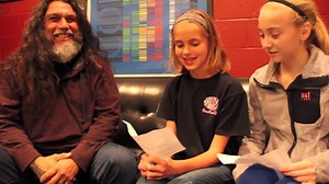 Tom Araya getting interviewed by two girls... ✠ JP ✠ | The United Church Of Slayer