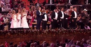 Trio of Women Singing Chilling Rendition of ‘Hallelujah’ - Video