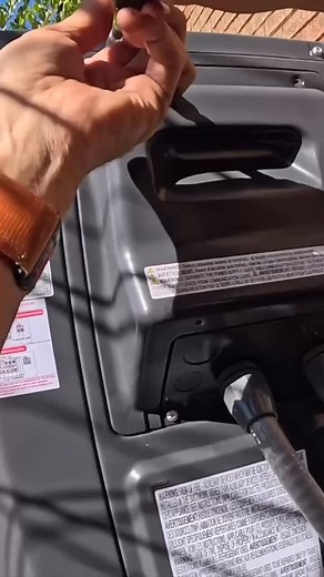 35 reactions · 13 comments | #surgeprotector #install #hvac #hvaclife #hvactechnician #skilledtrades #bluecollar #airconditioning #airconditioner @nucalgon @diversitechcorporation @milwaukeetool @milwaukeetool_latam @ | HVAC GUY | Facebook