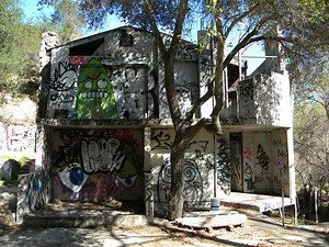 The Mysterious Abandoned House in Topanga Canyon, California