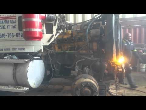 Cat 3406b setting injection timing way. Way off right now 😁