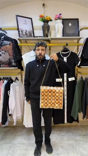 اغلي شنطه بيض في العالم 😂😂 سعرها 100000000دولار #خربوش #اهميه #ضحك #funny