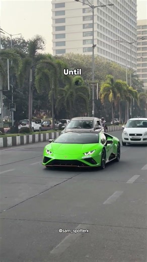 🇮🇳's 1 n only Lambo SV Roadster 🥶