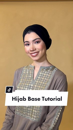 Achieving the Perfect Hijab Base: Step-by-Step Tutorial