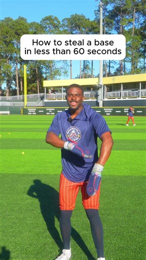 How To “STEAL” a base in less than 60 seconds⚡️ . . . . #Baseball #savannahbananas #collegebaseball #baseballseason