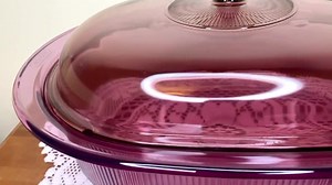 Vintage Visions Corning USA Pyrex Cranberry Pink Coloured Glass 4 Litre (4 QT) Roaster with Lid – Mid-Century Modern Cookware