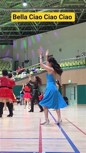 #BellaCiaoCiaoCiao#bellaciaociaociaolinedance#벨라차오차오차오라인댄스#벨라차오차오차오#라인댄스#쥬얼라인댄스#살랑살랑수현쌤#shorts