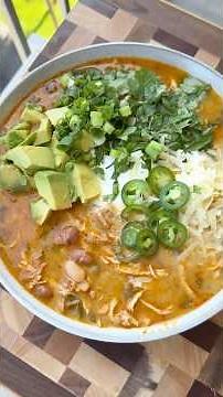 HIGH-PROTEIN White Chicken Chili #chili #healthyrecipes #highprotein