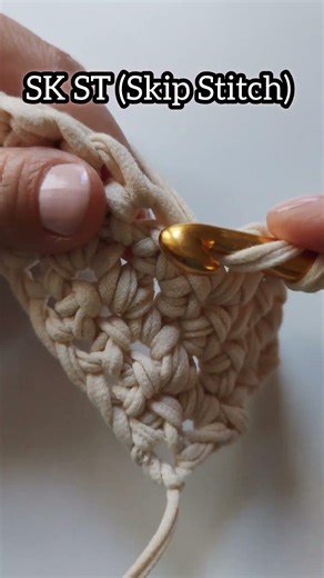 How to Slip Stitch (sl st) & Skip Stitch (sk st) | Crochet Basics